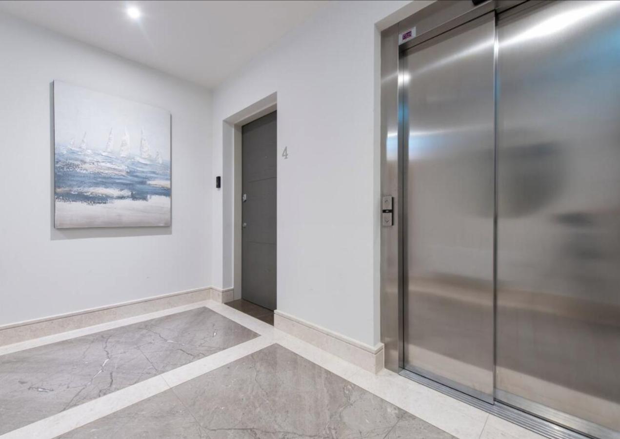 2Bd, 2Ba Urban Oasis Chcl F4 Apartment Chigwell Luaran gambar